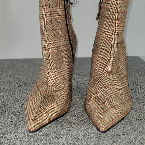 Forever 21 Boots - Picture 2 of 7